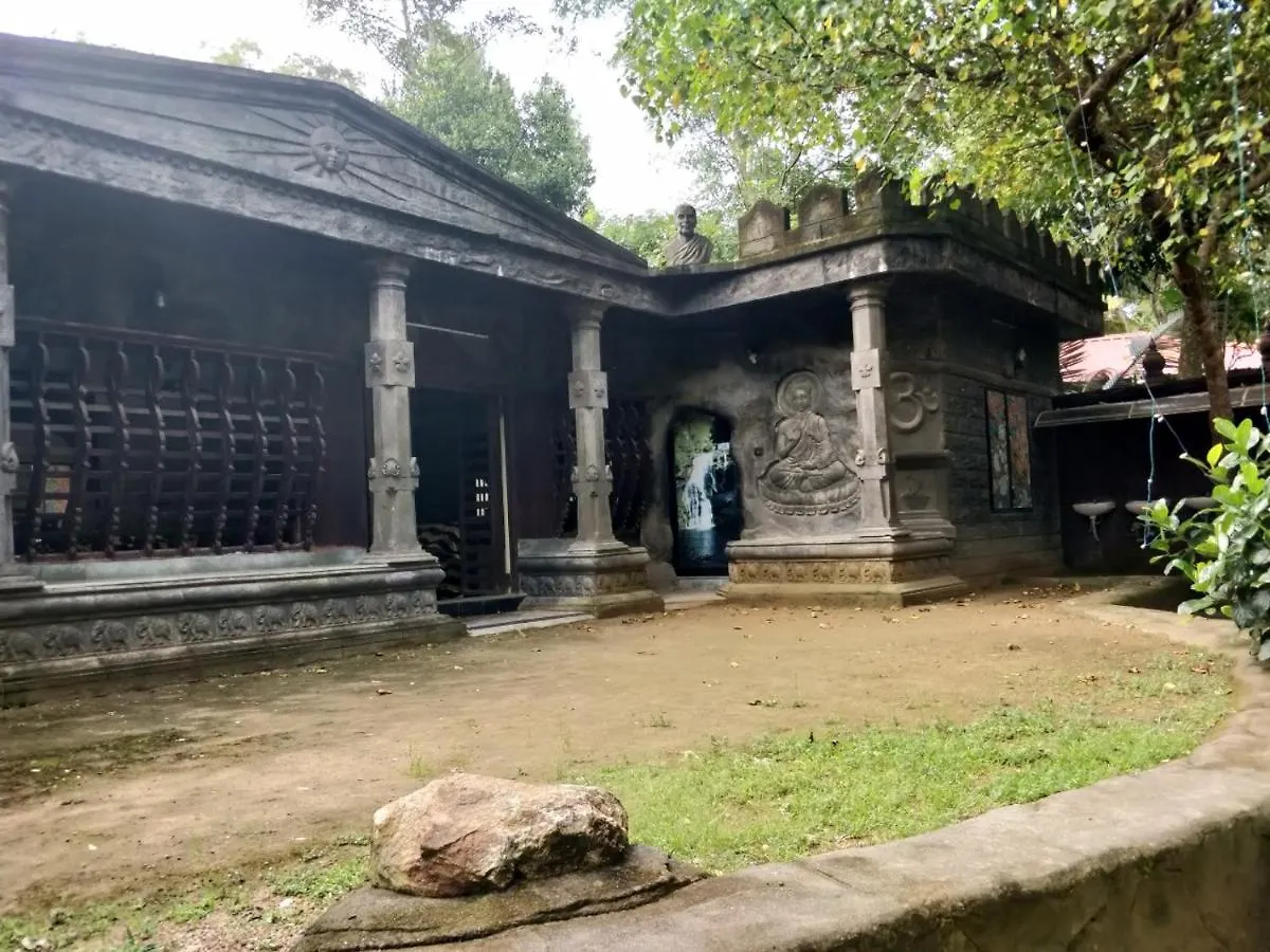 מלון Balarampuram Kalpadiyil 5*,  הודו