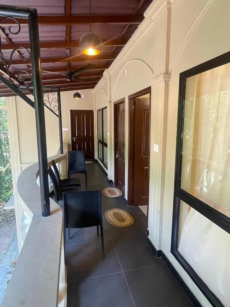 Kalpadiyil Hotel Balarampuram